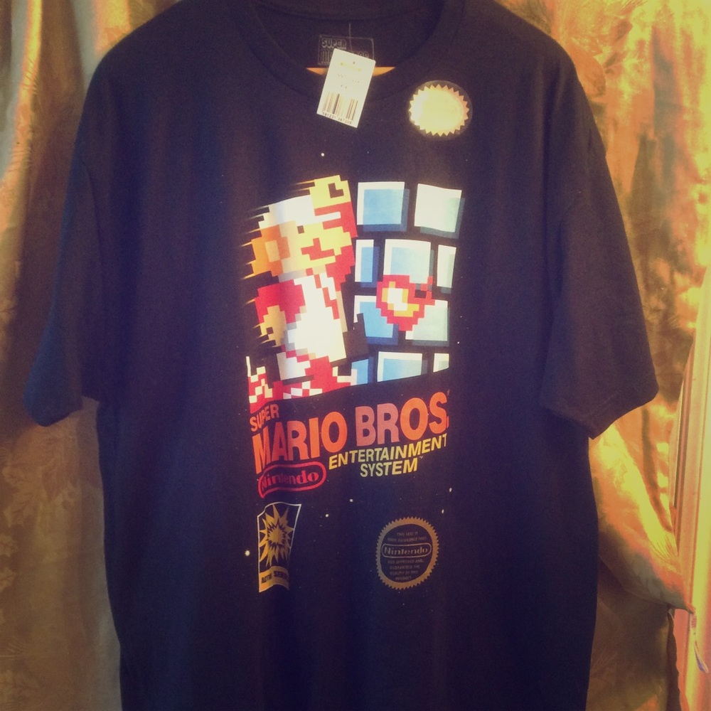 NWT XXL Super Mario Bros TShirt Black Nintendo